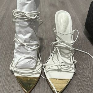 Schutz heel strapped size 8